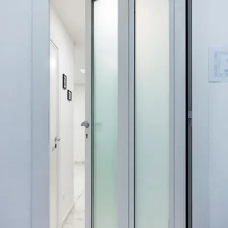 Apartman Chic House *