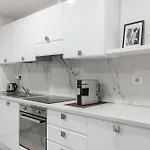 Chic House شقة باري