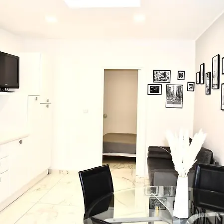 Chic House *